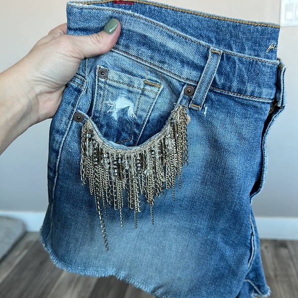 7 For All Mankind Lightly Distressed Beaded Cut off Shorts Soze 28 - Picture 2 of 5